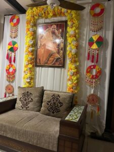 Elegant Guru Ji Satsang Decoration with Traditional Floral & Ethnic Accents