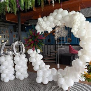 White & Silver Ruby Jubilee Decor