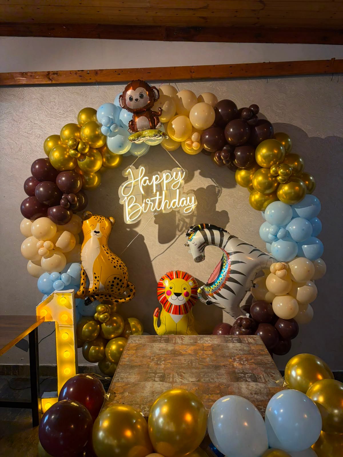 Premium Safari Jungle Theme 1st Birthday Balloon Decor
