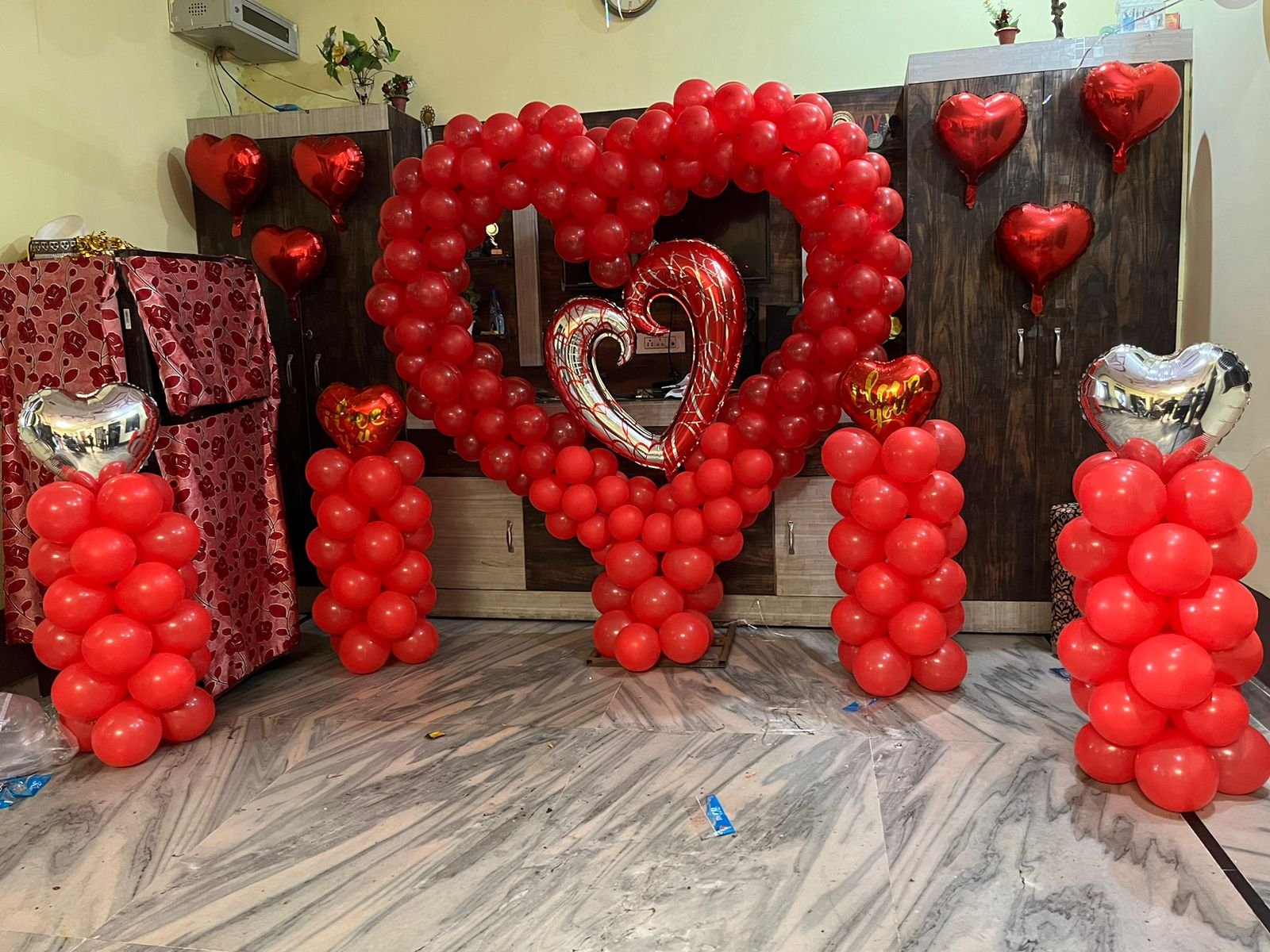 Romantic Heart Balloon Ring Decoration | Anniversary & Proposal Surprise Setup